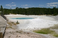 Yellowstone_thermal4.jpg